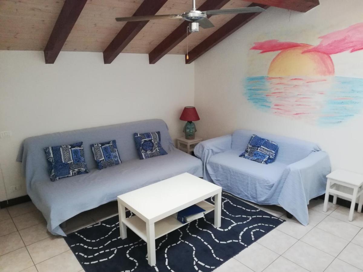 Casa Helios Διαμέρισμα Αλμπένγκα Εξωτερικό φωτογραφία